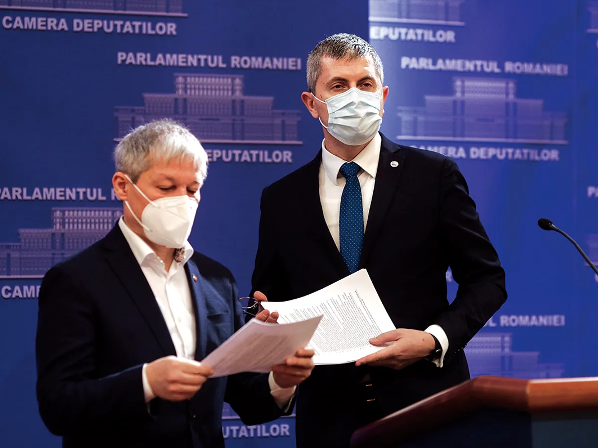Dacian Cioloș și Dan Barna - Foto: INQUAM PHOTOS/ George Călin