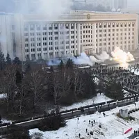 Kazahstan: Forţele de ordine au deschis focul asupra protestatarilor în piaţa centrală din Almatî. / Foto: biziday.ro