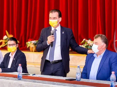 Orban Parlamentarii PNL vor participa la dezbaterea moțiunii de cenzură a PSD, dar nu vor vota/FOTO: Facebook/Ludovicorban
