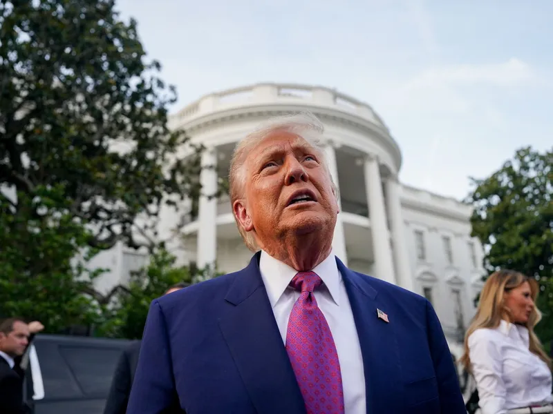 Trump amenință Iranul: Întreaga forță a armatei SUA se va abate asupra vostră la un nivel nemaivăzut - Foto: Profimedia images