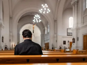 Sărbătoare 8 iulie. Sfântul care a făcut minuni și a suferit cumplit. A sfârșit tăiat de sabie - Foto: Freepik