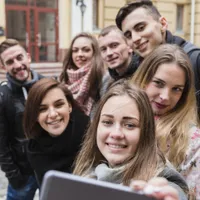 România conduce într-un clasament nedorit în Europa. Ce se întâmplă cu tinerii? - Foto: Freepik.com (Imagine cu rol ilustrativ)