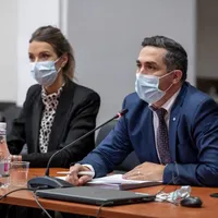Valeriu Gheorghiță: Omicron e atât de agresiv încât peste jumătate din populație va fi infectată/FOTO: Facebook/RoVaccinare