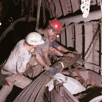 Care sunt cele 6 minerale rare pe care le are România și unde le ține? Trump le consideră neprețuite - Foto: Profimedia images