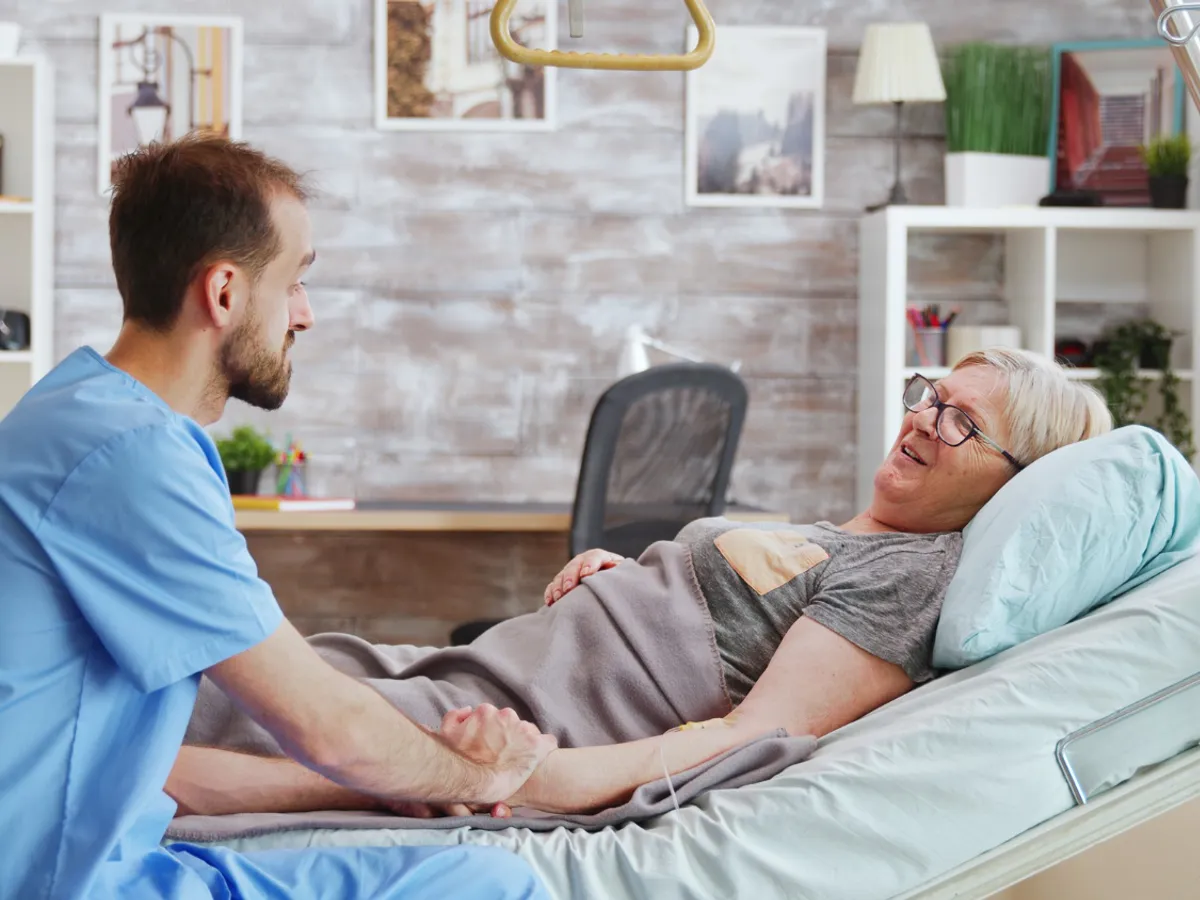 360.000.000€ au plătit pensionarii cu pensie sub 3.000 lei la asigurările de sănătate. Când vor scăpa de CASS?