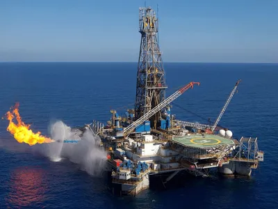 Cum este afectată România de retragerea rușilor din Marea Neagră. Lukoil a anunțat că iese din proiectul Trident 