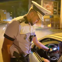 Șofer drogat cu 5 substanțe, prins la volan. A făcut și scandal. Polițiștii au primit un pont la 112 - FOTO: Facebook/Politia Romana
