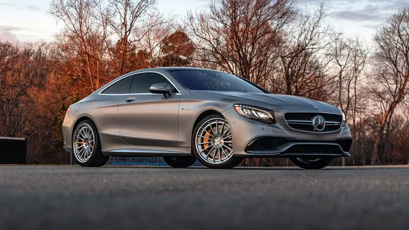 250.000 de mașini Mercedes rechemate în service. Ce defecțiuni grave au și care sunt modelele? - Foto: Facebookk / BTM Graphix