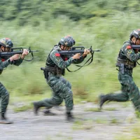 VIDEO Invadarea Taiwan-ului de către China, un cataclism economic. Industria IT și auto, în colaps / Profimedia