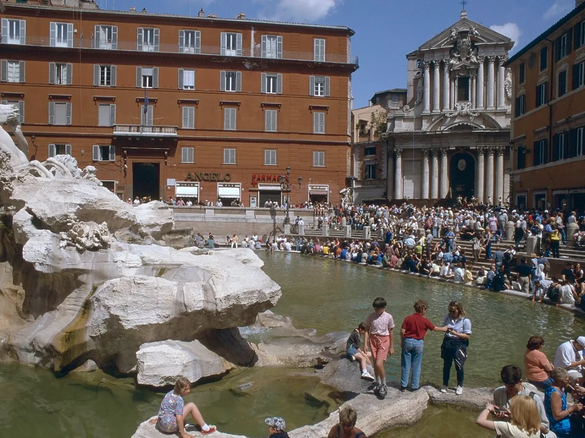 Biserica din Roma unde se află inimile a 22 de Papi e lângă Fântâna Trevi - Foto: Profimedia Images