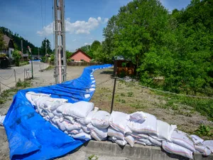 EXCLUSIV 7.450 kilometri de diguri sunt vechi de 60 de ani și nu oferă protecție contra indundaților - Foto: Profimedia Images