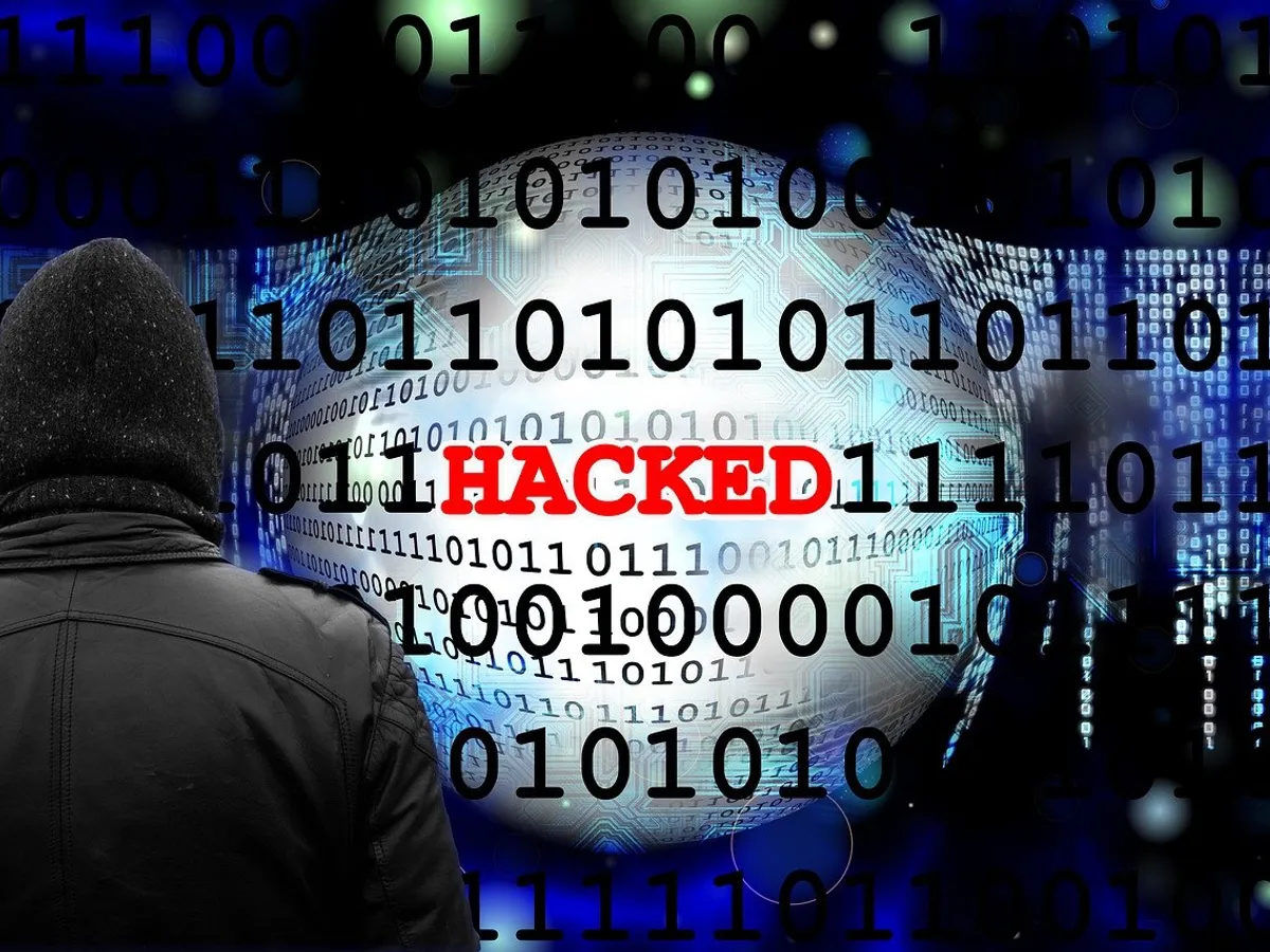 Hackerii au piratat radiourile rusești. Au difuzat informații false despre un atac asupra Rusiei - FOTO: Pixabay/ Gerd Altmann
