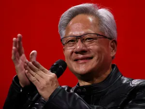 „Războiul” bogaților lumii: Șeful Nvidia l-a ajuns și, chiar, depășit pe miliardarul Warren Buffett - Foto: Profimedia Images