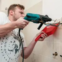 „Regula de aur” pe care trebuie să o respecți când renovezi apartamentul. Amenzile sunt uriașe - Foto: Profimedia Images