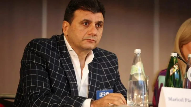 Maricel Păcuraru, patronul televiziunii realitatea Plus, stă de 20 de ani fără să plătească chirie într-un palat de 1001 metri în buricul târgului sechestrat de DNA. Sursă foto: Arhiva