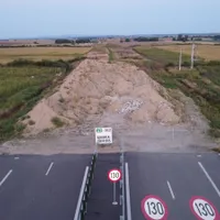 VIDEO 30 de km din Autostrada Transilvania se termină într-un morman de pământ. Rezilierea, amânată