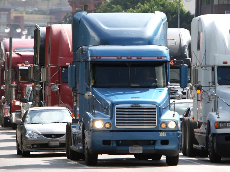 Camionagii americani amenință cu blocarea Centurii Capitalei/foto: getty