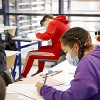 Examenele de admitere la universitățile din Franța, amânate două luni din cauza COVID-19. / Foto: education.gouv.fr