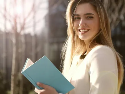Horoscop duminică, 4 mai. Pluto retrograd zguduie valorile Capricornilor. Balanța, revelații intense - FOTO: Pexels (imagine cu rol ilustrativ)