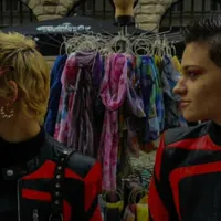Poveste ca de film pentru două surori despărțite la naștere. S-au regăsit după 19 ani pe internet - Instagram AMYKHOVITIA / imagine cu caracter ilustrativ
