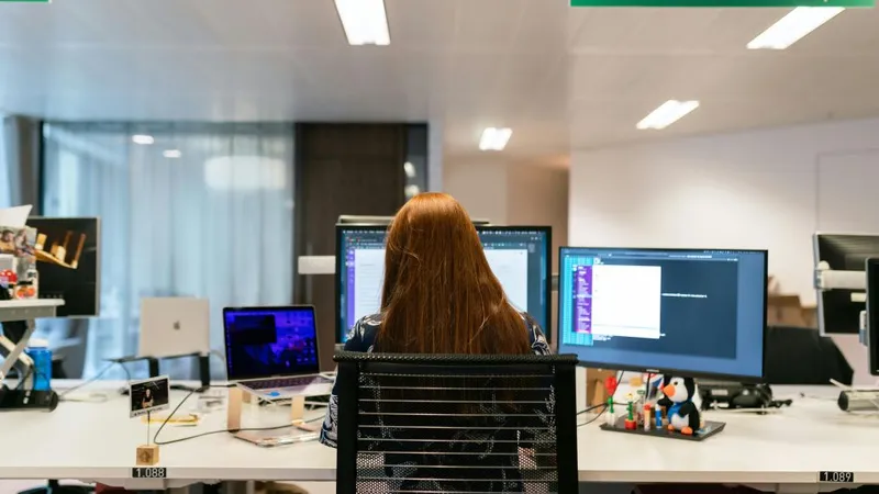 Peste 120 de posturi la transnaţională, în România. Ce mari firme fac ang ajări? - Foto: Pexels/ThisIsEngineering