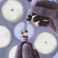UK aprobă un medicament pe bază de anticorpi produs de Regeneron şi Roche îmotriva COVID-19/FOTO: Unsplash