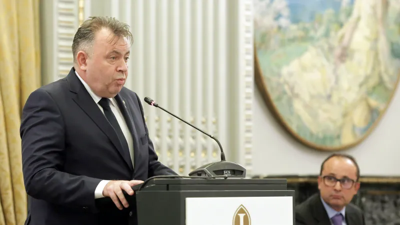 Acuzat că ia șpagă, Nelu Tătaru a economisit 1.500.000 lei. O farmacie i-a adus 700.000 lei profit - Foto: INQUAM PHOTOS / Mălina Norocea