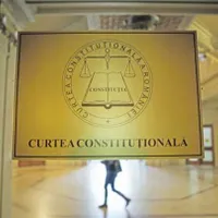 CCR: Parlamentarii pot depune semnăturile la o moţiune de cenzură prin fax/fotocopiere/scanare. / Foto: adevarul.ro