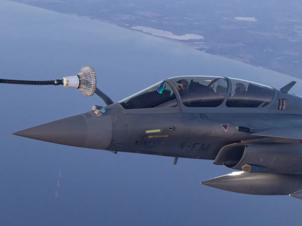 Avioane de luptă ale Franței și Belgiei, deasupra Mării Negre. Tensiunile dintre NATO și Rusia, nivel ridicat