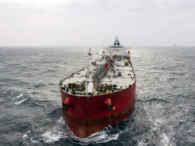 Oficial israelian: petrolierul din largul Omanului, atacat cu o dronă de Iran. Un român a murit. / Foto: stirileprotv.ro