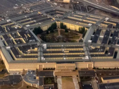 „Este un risc inacceptabil”. Pentagonul pregătește bazele militare de pe teritoriul SUA pentru un război de amploare