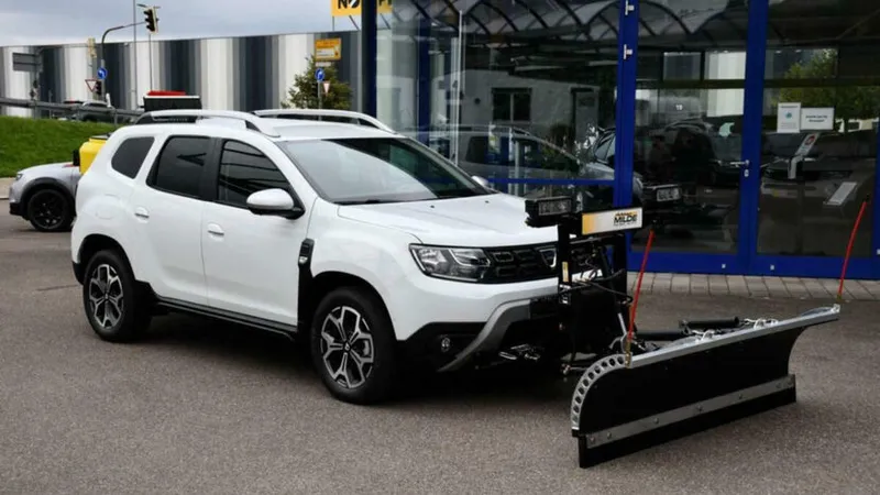 Dacia Duster deszăpezire / Foto: mobile.de