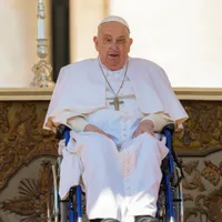 VIDEO Papa Francisc, prima apariţie publică după ce a părăsit spitalul în urmă cu două săptămâni - Foto: Profimedia Images