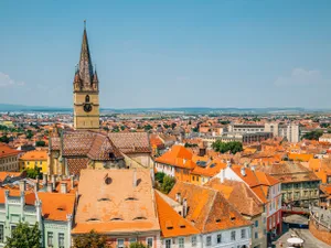 Orașul de poveste din România unde oamenii s-au îmbogățit de 6 ori. Doar dacă nu vrei, nu faci bani - Foto: Profimedia Images (Imagine cu rol ilustrativ)