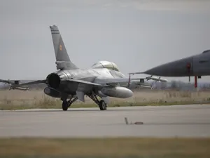 Centrul european de instruire F-16, inaugurat la Fetești. Se vor antrena și piloții ucraineni - Foto: INQUAM PHOTOS / George Călin