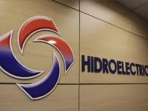 Hidroelectrica, anunț pentru clienți. Ce schimbări apar la facturi? - Foto: INQUAM PHOTOS / Octav Ganea
