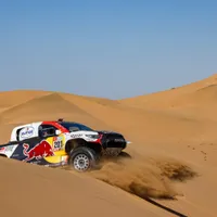 Dakar 2022: Al-Attiyah și Loeb, aproape imposibil de prins. Mani Gyenes, pe locul 88 în prima zi. / Foto: autohebdo.fr