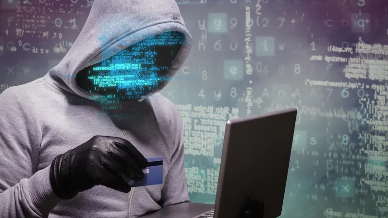 Escrocheriile online iau amploare în România: Doar 4% dintre victime își recuperează banii pierduți - Foto: Profimedia images