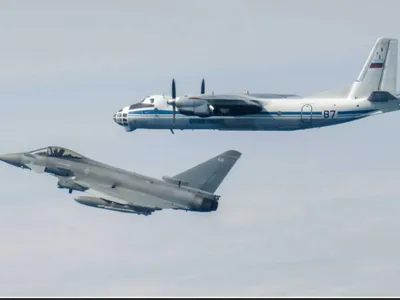 Tensiuni Rusia-Marea Britanie. Două Typhoon au fugărit avioane rusești de spionaj deasupra Poloniei - Foto: British MoD