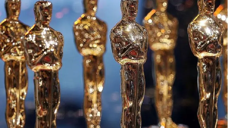 Covor de culoarea şampaniei şi echipă de intervenţie au fost pregătite pentru a 95-a Gală a Premiilor Oscar