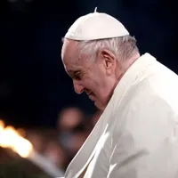 Papa, la slujba de Înviere: Și în cea mai întunecată noapte steaua dimineţii strălucește. / Foto: newsweek.com