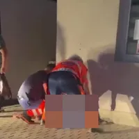 O femeie a npscut pe stradă Foto: captură video  Facebook/Nicu Tudor