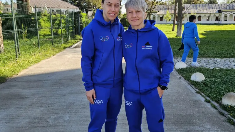 Claudia Nechita și Lărămioara Perijoc Foto: Facebook