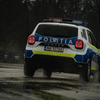 Tânără de 36 de ani, găsită moartă în casă, cu semne de violență. Fostul iubit, reținut de poliție. - Foto: Facebook/Politiaromana