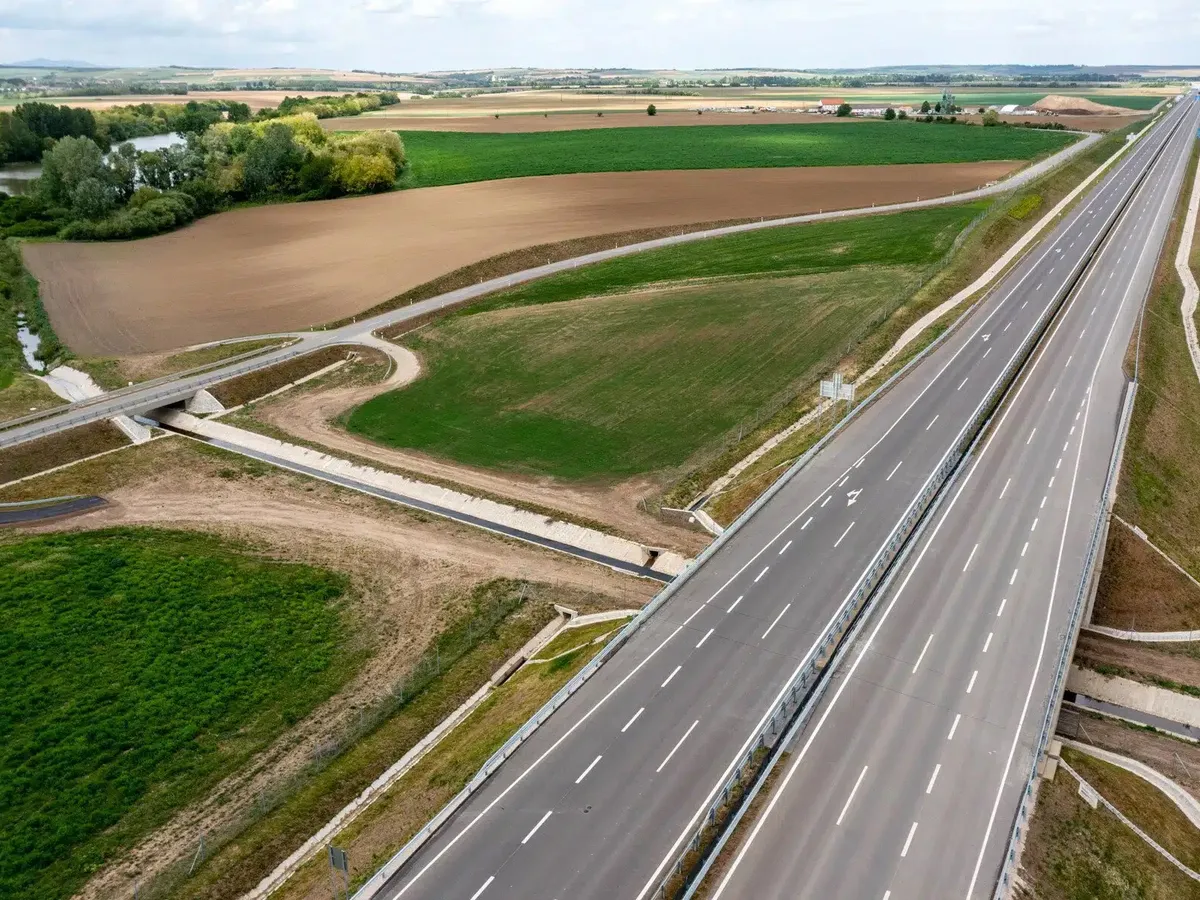 Autostrada - Foto: buildingconnections.eu