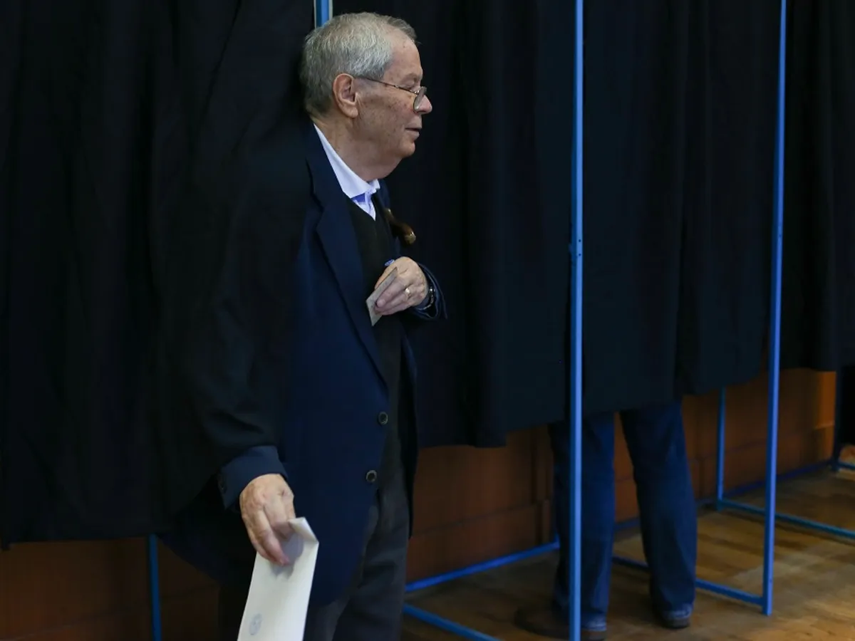 Cine sunt candidații la alegerile din 9 iunie descoperiți că au colaborat cu Securitatea - Foto: INQUAM PHOTOS (rol ilustrativ)