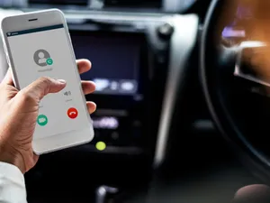 Românii vor putea efectua apeluri video către 112. De când va fi disponibilă funcția? - Foto: Freepik (Imagine cu rol ilustrativ)