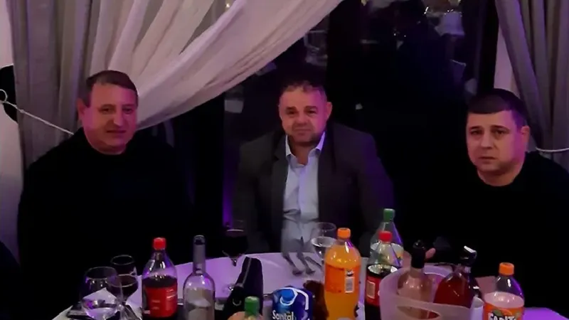 Petre Geamănu, zis Împăratul Lumii, la botez la proxenetul Bloju Foto: cancan.ro