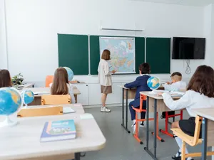 Fără meditații la clasă. Elevii vor face naveta pentru un profesor bun și ca să nu încalce legea / Pexels