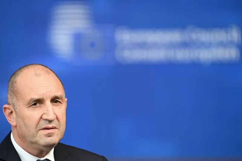 Rumen Radev, premierul Bulgariei, admirator al lui Vladimir Putin - Foto: Profimedia Images